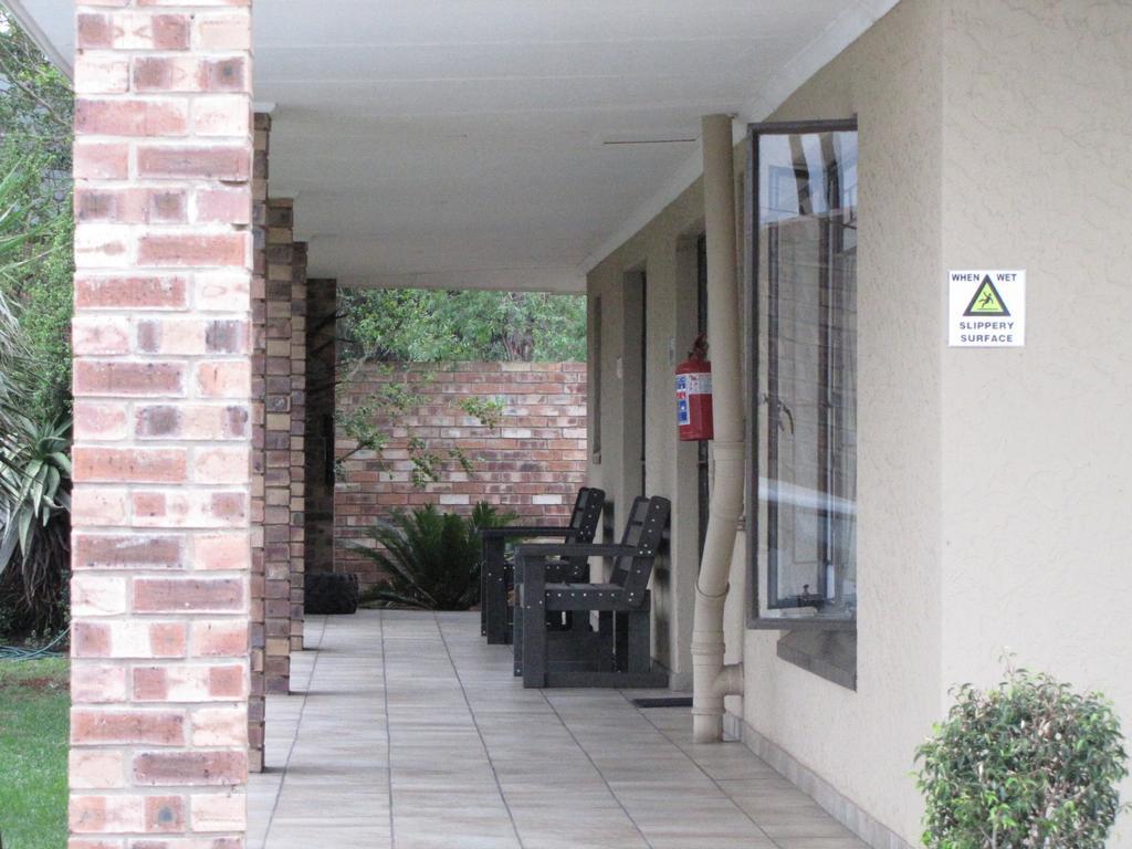 Bel Air Guest House Piet Retief Εξωτερικό φωτογραφία